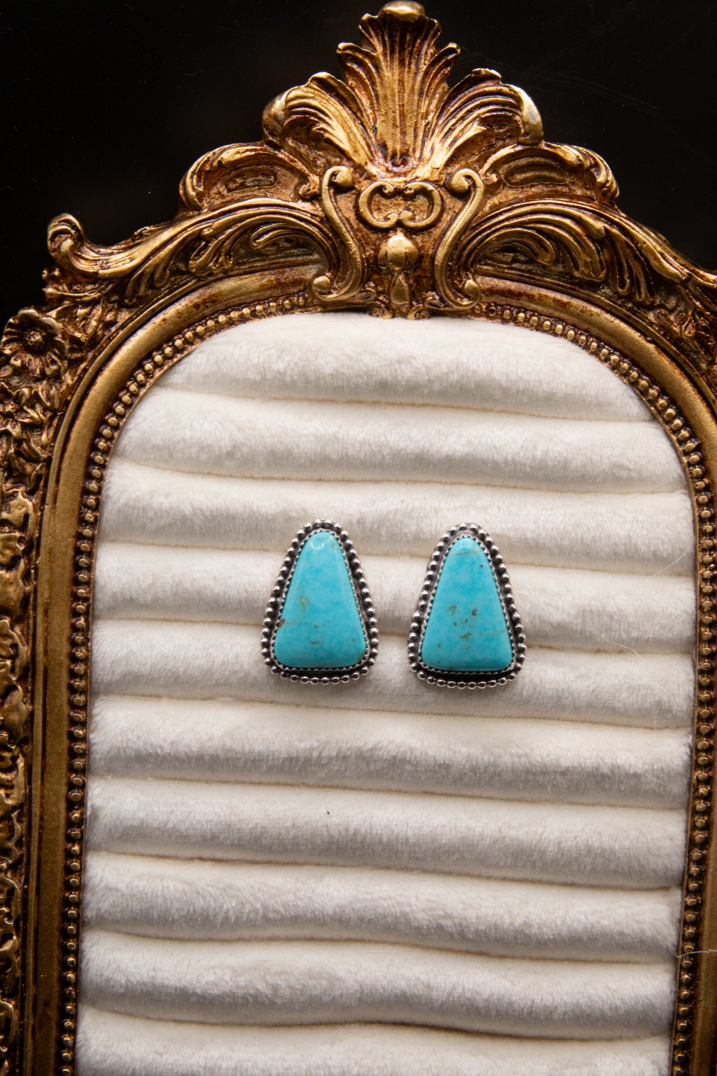 Sonoran triangle studs