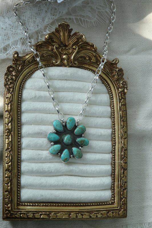 Cluster necklace on chunky 16” chain