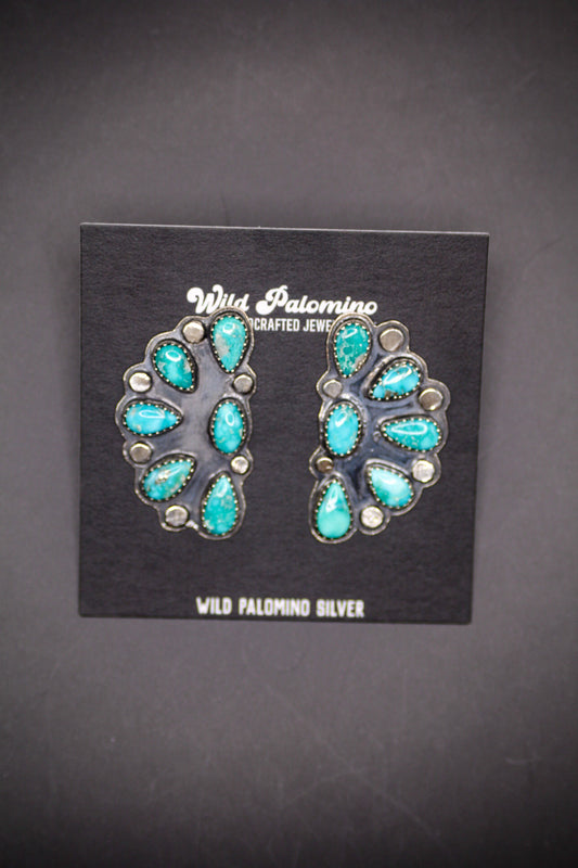 Whitewater half cluster earrings