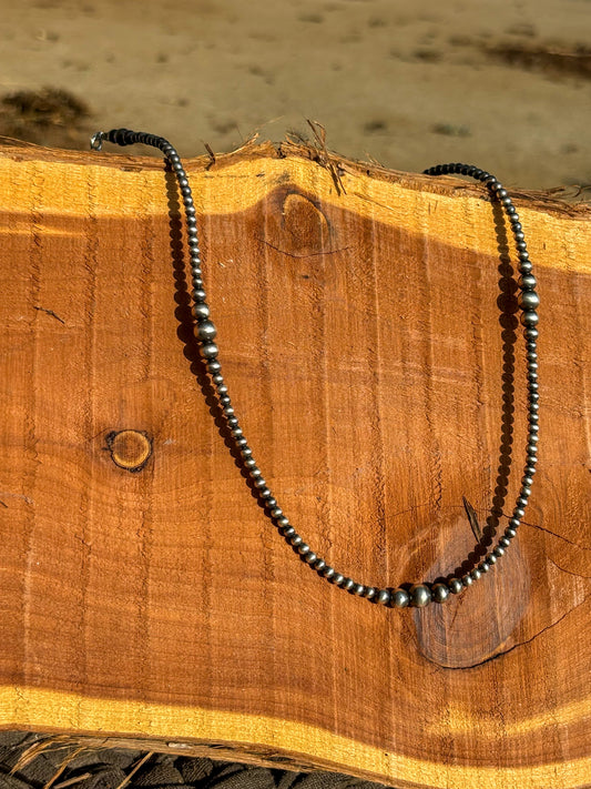 Graduated Navajo pearl style necklace 3-6mm 16”