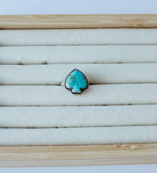 Mohave Turquoise Spade Ring - Size 7.5